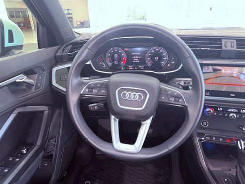 Used 2023 Audi Q3 2.0T Premium Plus image 21