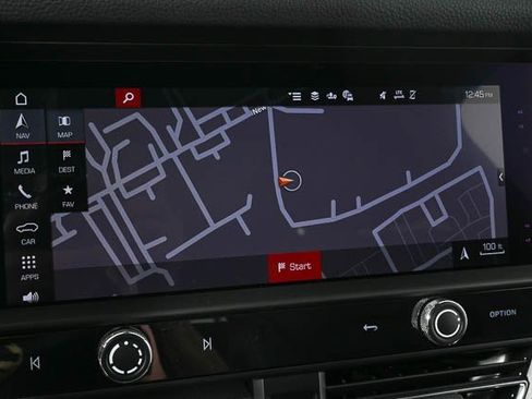 Certified 2025 Porsche Macan image 12