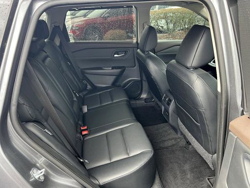 Certified 2023 Nissan Rogue SV w/ SV Premium Package image 21