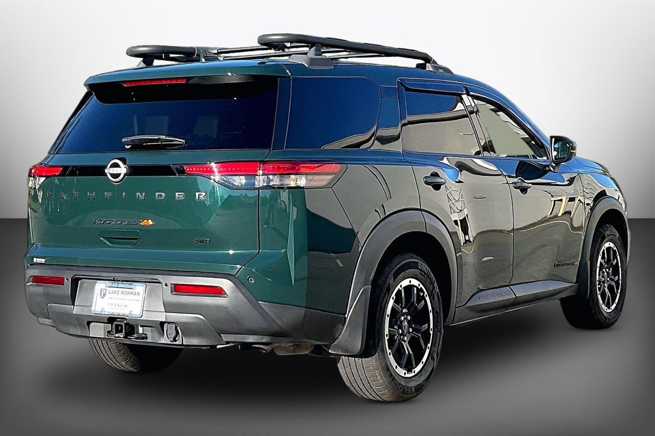 Used 2023 Nissan Pathfinder Rock Creek AWD/4WD image 8
