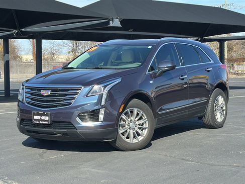 Used 2019 Cadillac XT5 Luxury image 2