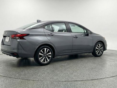 Used 2025 Nissan Versa SV FWD image 9