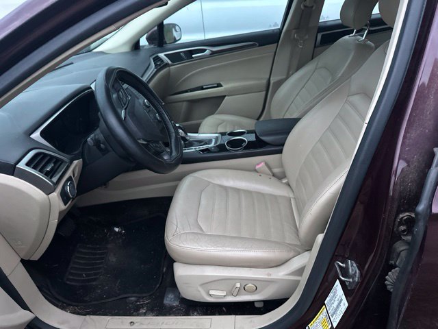 Used 2013 Ford Fusion SE FWD image 5
