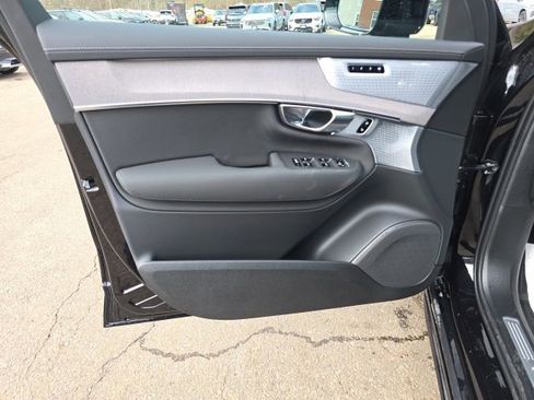 New 2026 Volvo XC90 T8 Ultra w/ Protection Package image 21