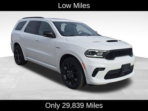 Used 2023 Dodge Durango R/T w/ Blacktop Package image 2
