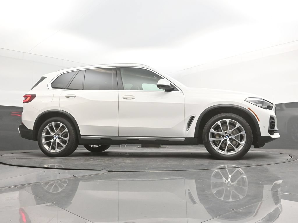 Used 2022 BMW X5 sDrive40i w/ Premium Package RWD image 45