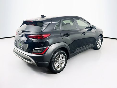 Used 2023 Hyundai Kona SE w/ Cargo Package image 9
