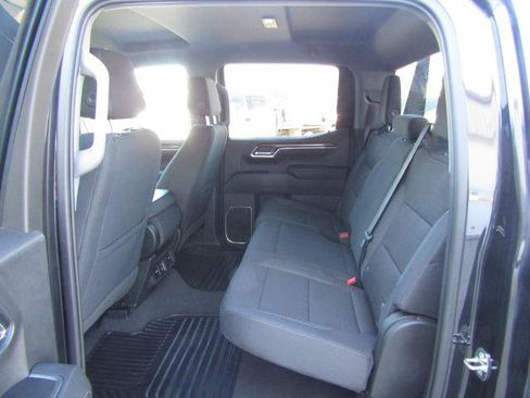 Used 2023 Chevrolet Silverado 1500 RST AWD/4WD image 31