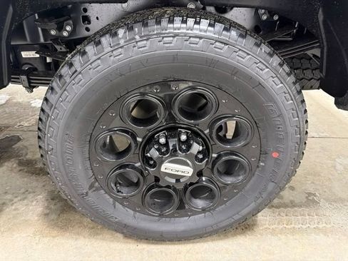 New 2026 Ford F350 Lariat w/ Black Appearance Package AWD/4WD image 9