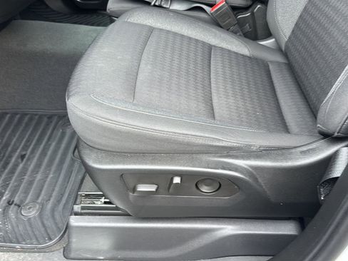 Used 2023 Chevrolet Silverado 1500 LT image 29