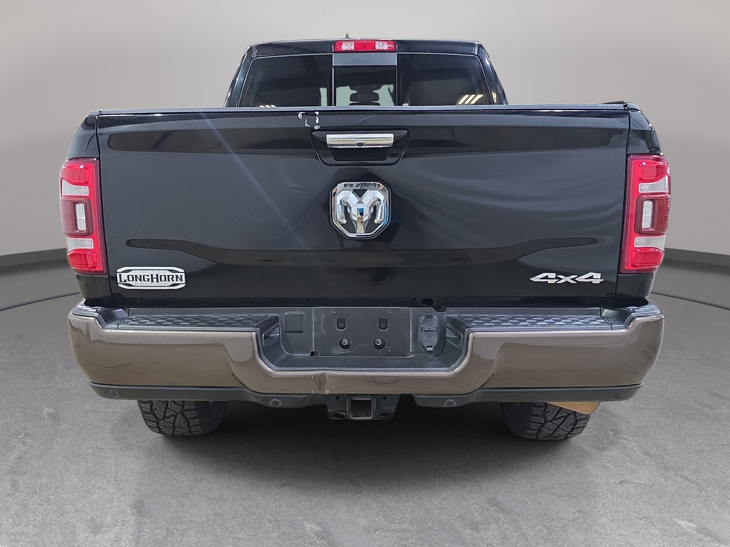 Used 2022 RAM 2500 Limited AWD/4WD image 7