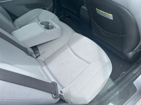 Used 2013 Hyundai Elantra GLS w/ Preferred Pkg FWD image 7