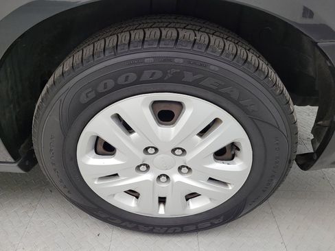 Used 2016 Dodge Grand Caravan SE w/ Quick Order Package 29E SE image 31