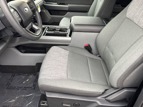 New 2026 Ford F450 XLT w/ XLT Premium Package image 9