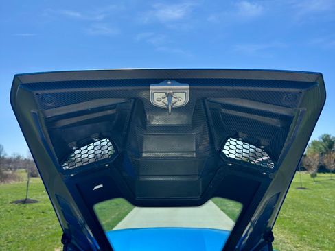 Used 2023 Lamborghini Huracan Tecnica image 18