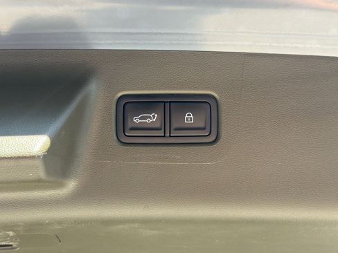 Certified 2025 Hyundai Santa Fe Calligraphy FWD image 19