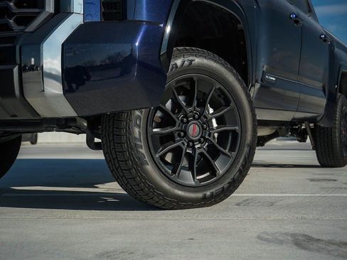 New 2024 Toyota Tundra Limited AWD/4WD image 6