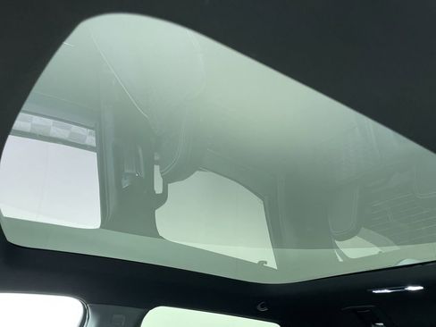 New 2025 GMC Sierra EV Denali image 18