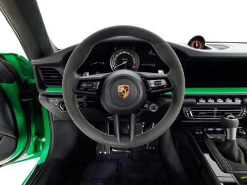 Used 2022 Porsche 911 GT3 RWD image 19