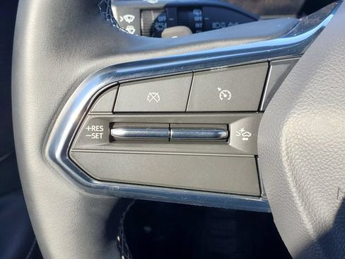 Certified 2024 Chevrolet Blazer EV LT AWD/4WD image 26