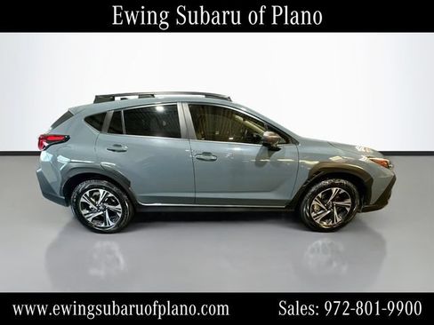 Used 2024 Subaru Crosstrek 2.0i Premium AWD/4WD image 8