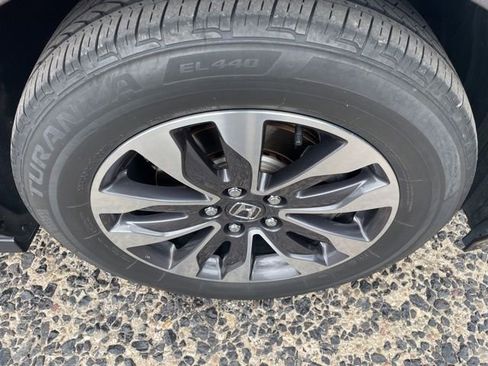 Used 2023 Honda Odyssey EX-L image 11