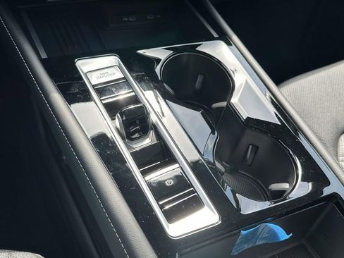 New 2026 Volkswagen Atlas Cross Sport SE AWD/4WD image 22