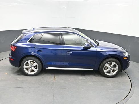 Used 2020 Audi Q5 Prestige w/ Prestige Package AWD/4WD image 37