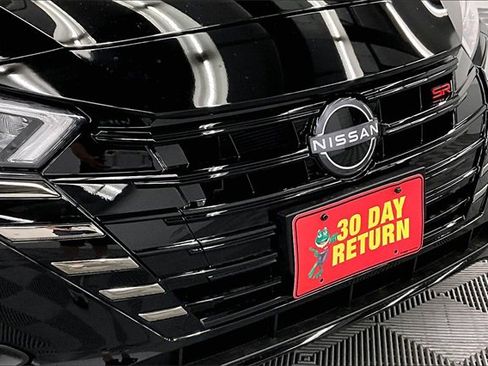 New 2025 Nissan Versa SR w/ Trunk Package image 14