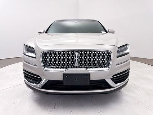 Used 2019 Lincoln Nautilus Reserve FWD image 12