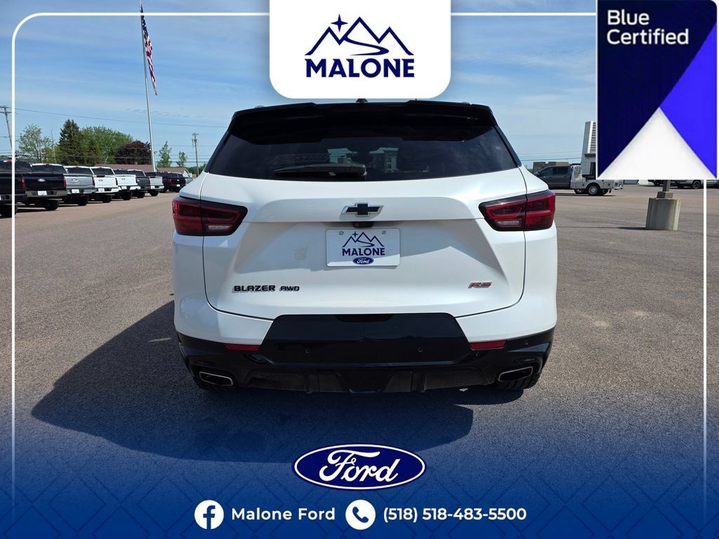 Used 2024 Chevrolet Blazer RS w/ Driver Confidence II Package AWD/4WD image 4
