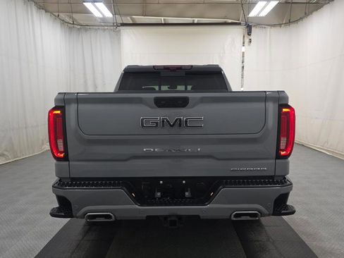 Used 2025 GMC Sierra 1500 Denali Ultimate image 5