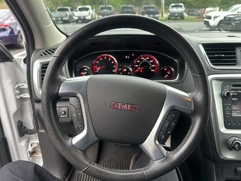 Used 2016 GMC Acadia SLE AWD/4WD image 13
