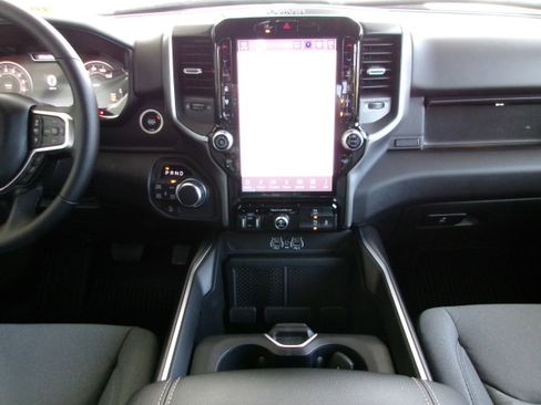 New 2025 RAM 1500 Big Horn image 14