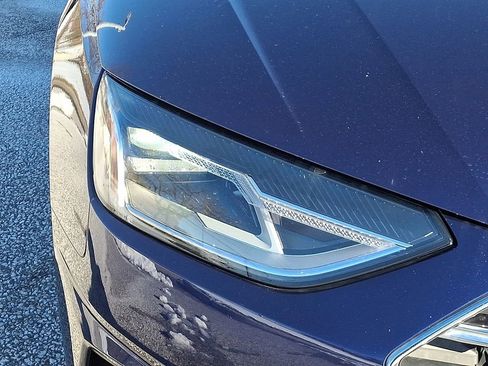 Certified 2022 Audi A4 2.0T Premium w/ 18" Wheel Package image 9