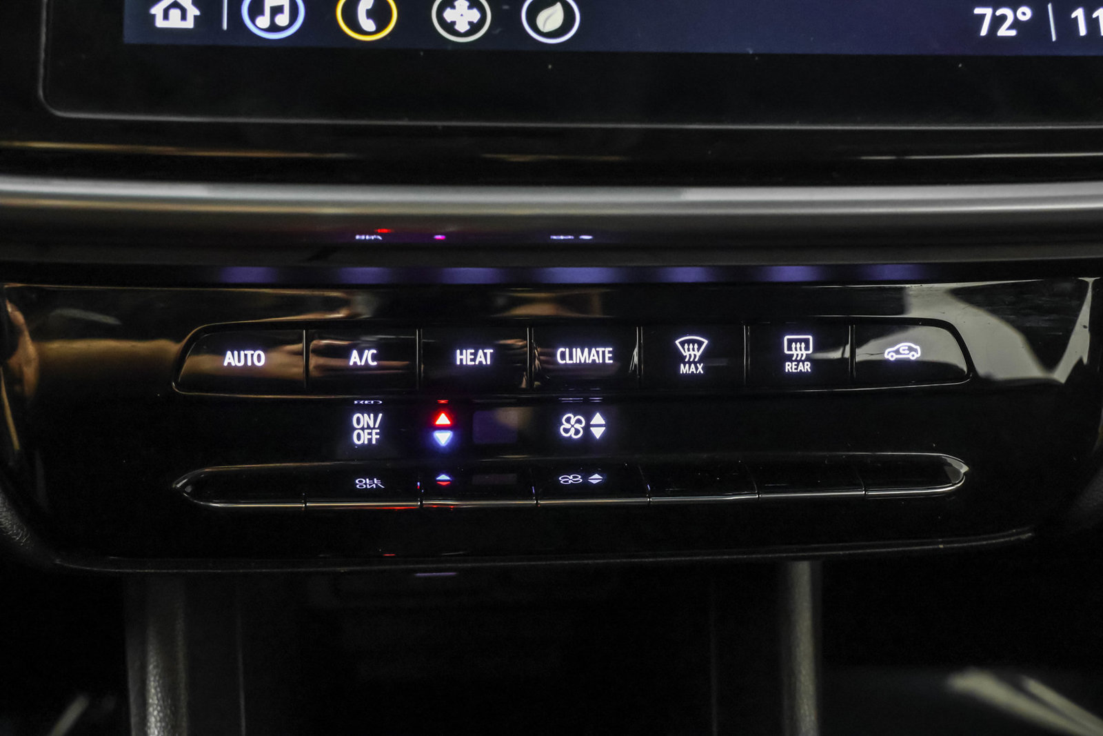 Used 2023 Chevrolet Bolt LT w/ Driver Confidence Package FWD image 30