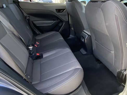 Used 2025 Subaru Crosstrek 2.0i Premium image 12