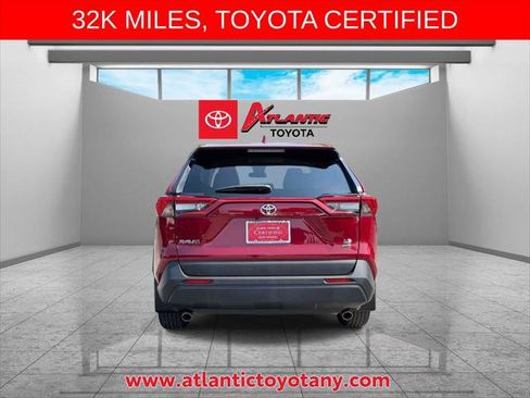 Certified 2023 Toyota RAV4 LE AWD/4WD image 7