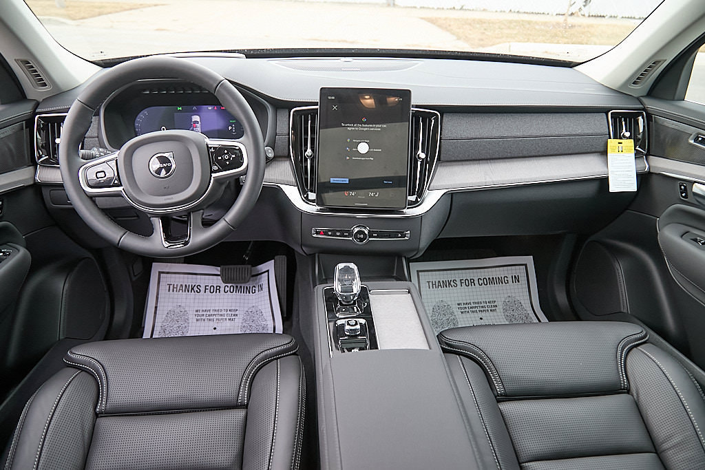 New 2026 Volvo XC90 T8 Ultra w/ Protection Package AWD/4WD image 25