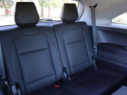Used 2016 Acura MDX SH-AWD image 22