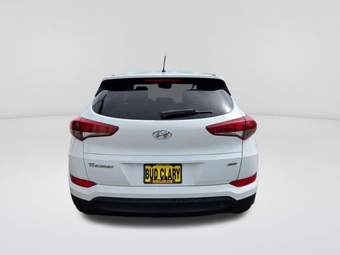Used 2018 Hyundai Tucson SE image 5