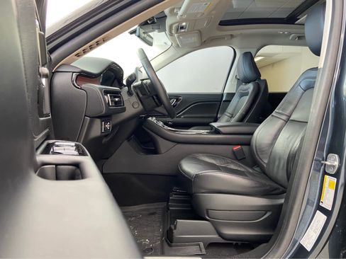 Used 2023 Lincoln Aviator Reserve w/ Class IV Trailer Tow Package image 14