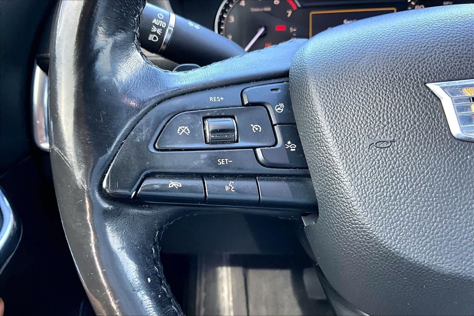 Used 2019 Cadillac XT4 Premium Luxury w/ Enhanced Visibility Package FWD image 24
