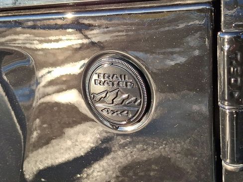 Certified 2022 Jeep Wrangler Unlimited Sport image 32