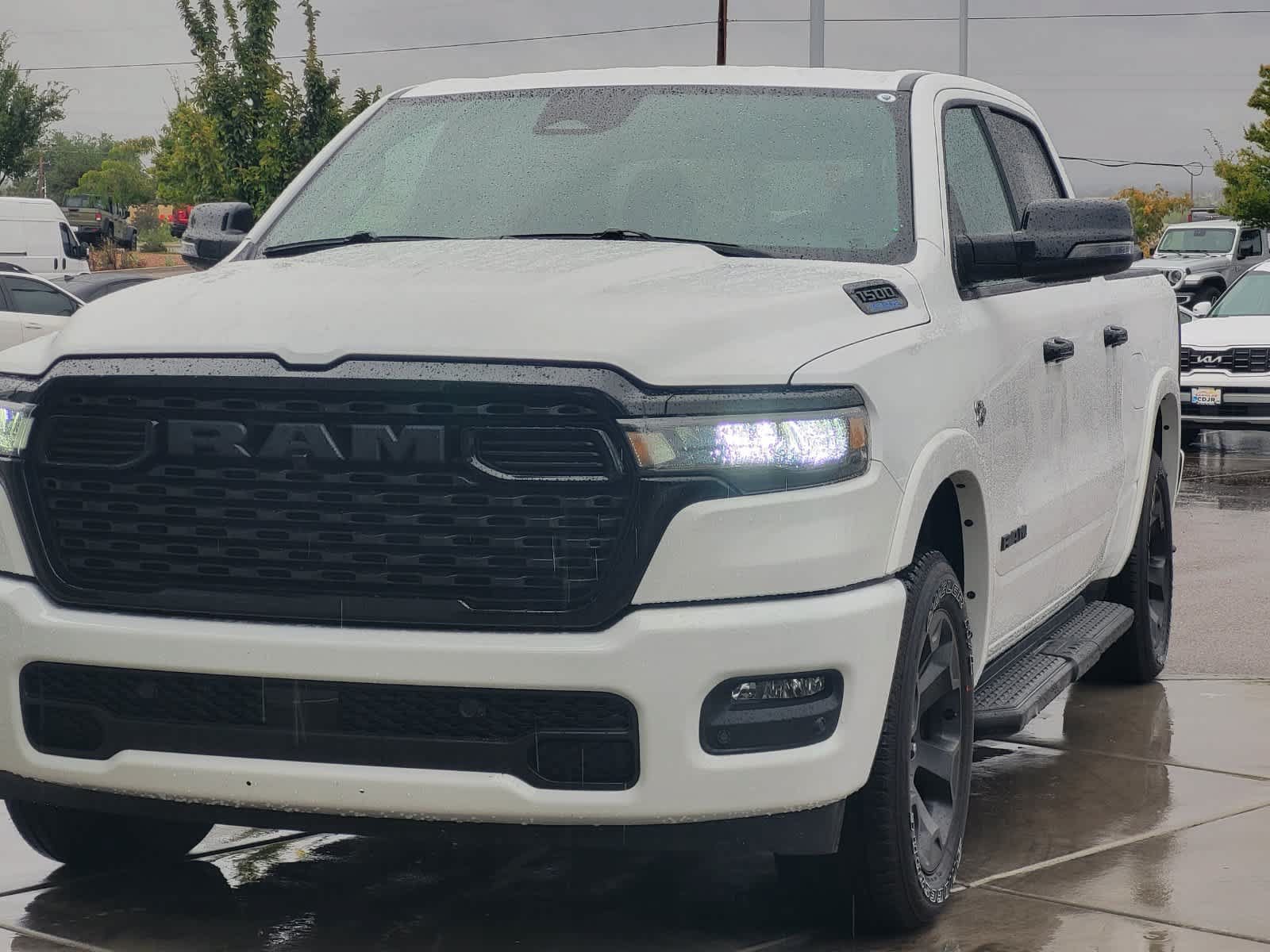 Used 2026 RAM 1500 Big Horn w/ Night Edition AWD/4WD image 7