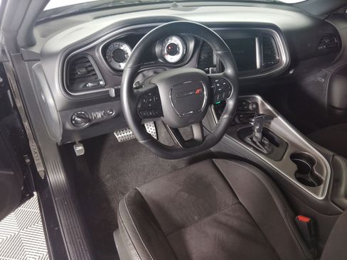 Used 2022 Dodge Challenger R/T Scat Pack image 4