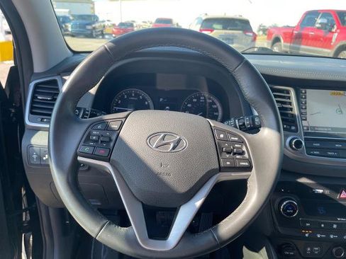 Used 2018 Hyundai Tucson SEL Plus image 9