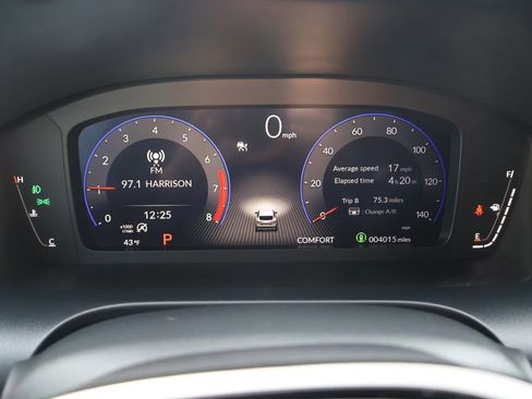 Used 2025 Acura ADX A-Spec image 2