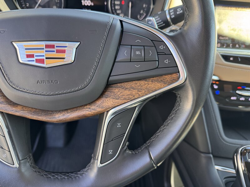 Used 2021 Cadillac XT5 Sportv w/ Platinum Package AWD/4WD image 19