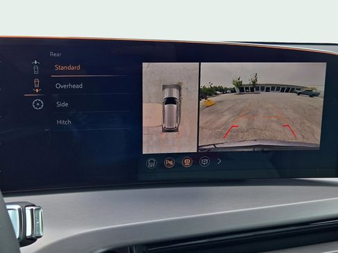 New 2026 Cadillac Vistiq Sport image 35